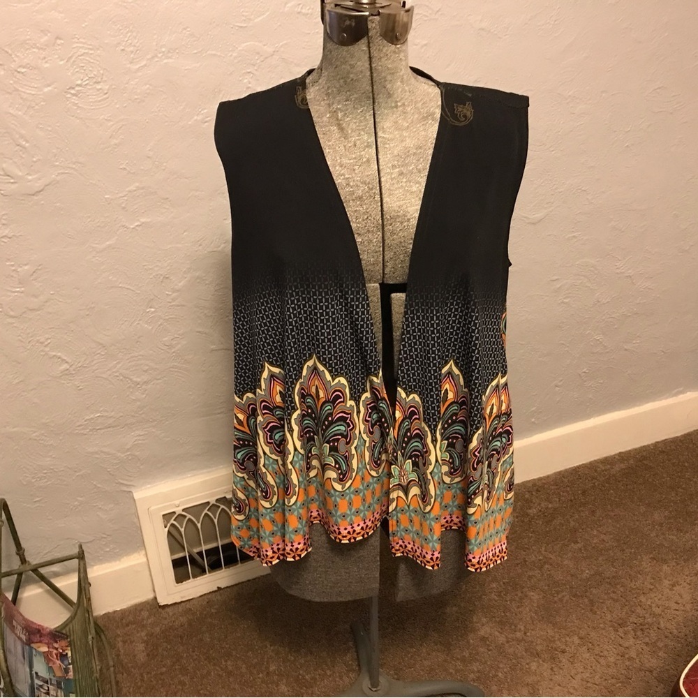 JOSEPH RIBKOFF Slinky Stretch Paisley Open Front Vest Jacket Top Size 8